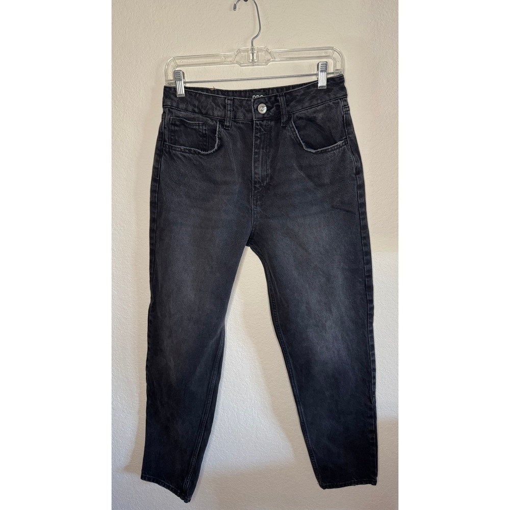 BDG Urban Outfitters Mom Jeans Washed Black High Waisted Tapered Leg W29 L32